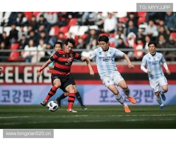 韩K联上半场洪胤相远射建功浦项铁人暂时一球领先光州FC